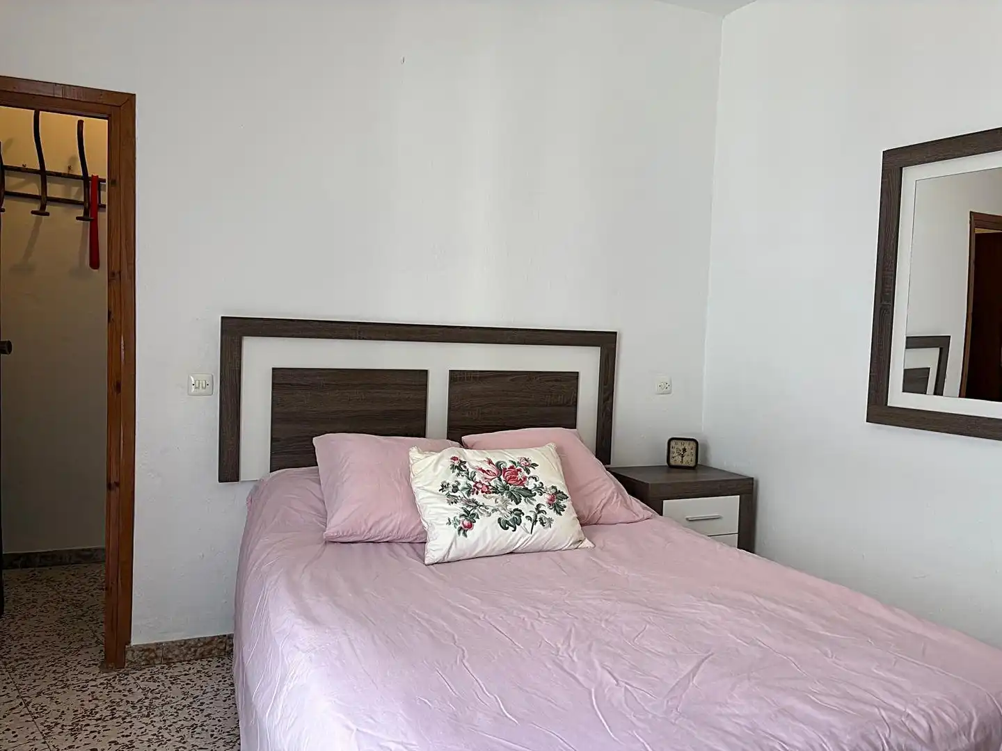 Habitación de Finca rústica en venta en Yunquera con Jardín privado, Terraza y Balcón