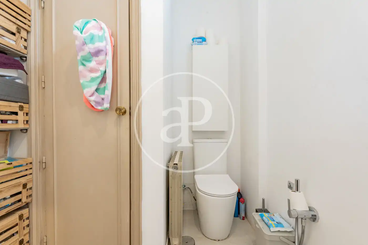 Bany de Pis en venda en Madrid amb Aire condicionat, Terrassa i Moblat