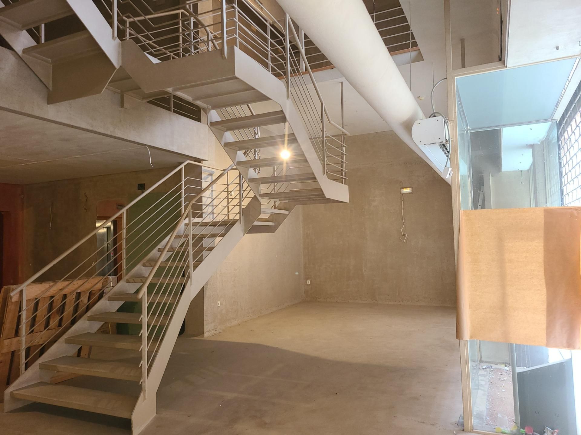 Building for sale in Figueres