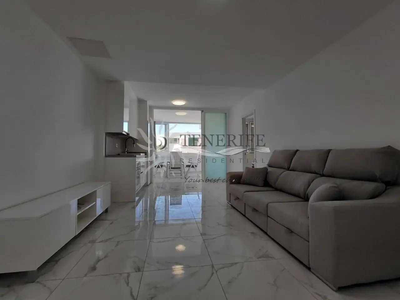 Sala de estar de Planta baja en venta en Arona con Aire acondicionado, Terraza y Amueblado