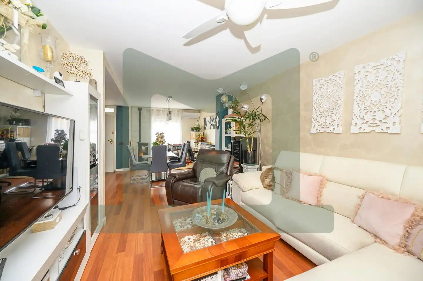 Living room of Detached homes for sale in Parla  with Air Conditioner, Heating and Private garden