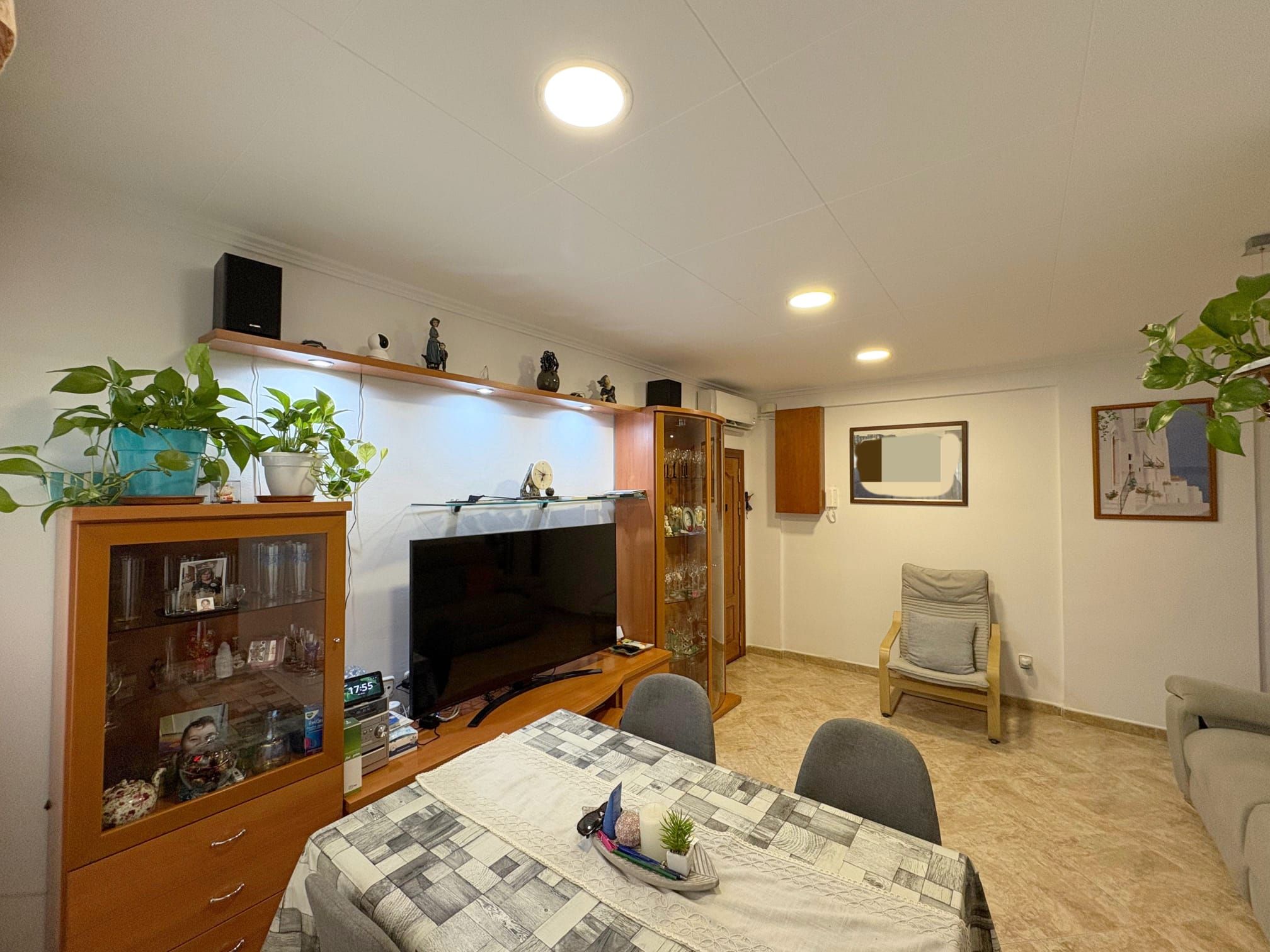 Living room of Planta baja for sale in Cornellà de Llobregat  with Heating