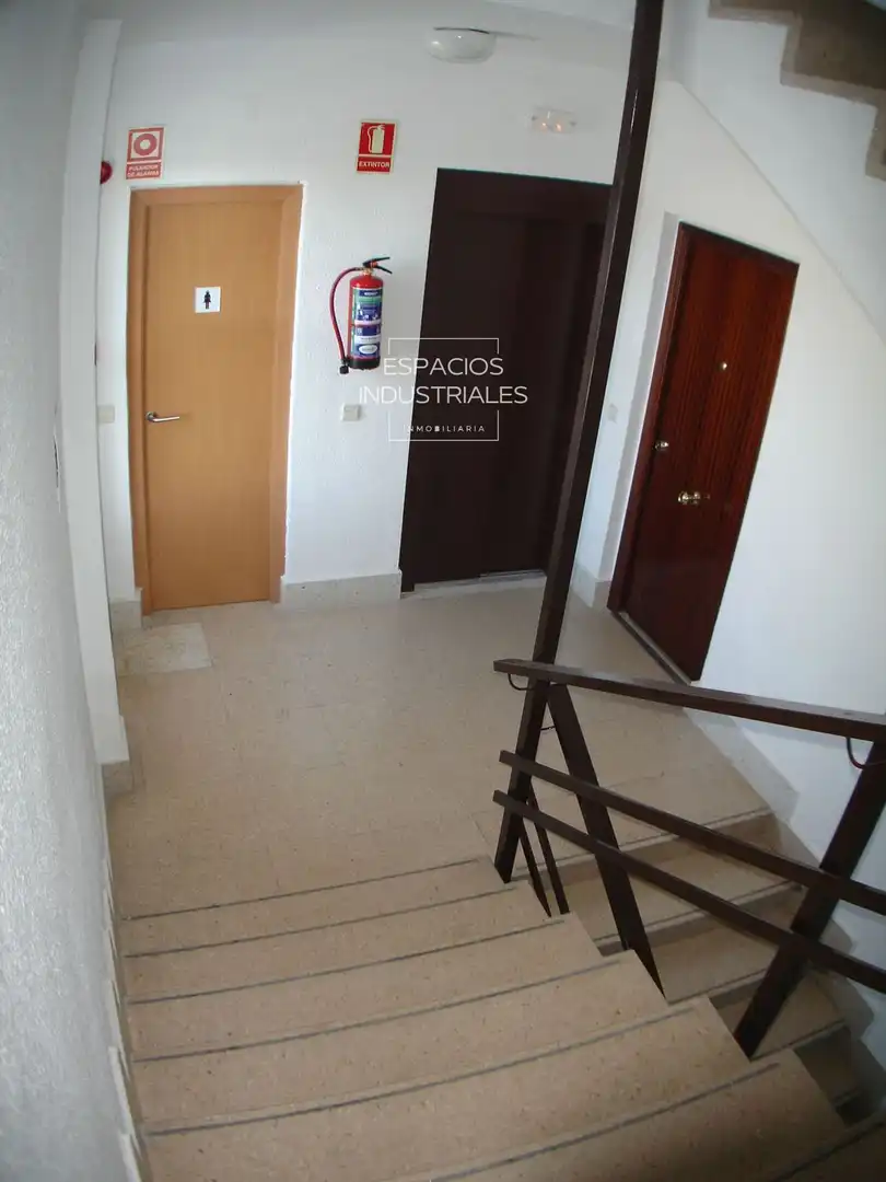 Industrial building with lift for sale in San Blas, imagen 20