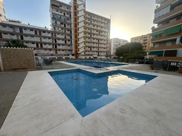 Apartament amb piscina en venda a Avenida Antonio Toré Toré 18