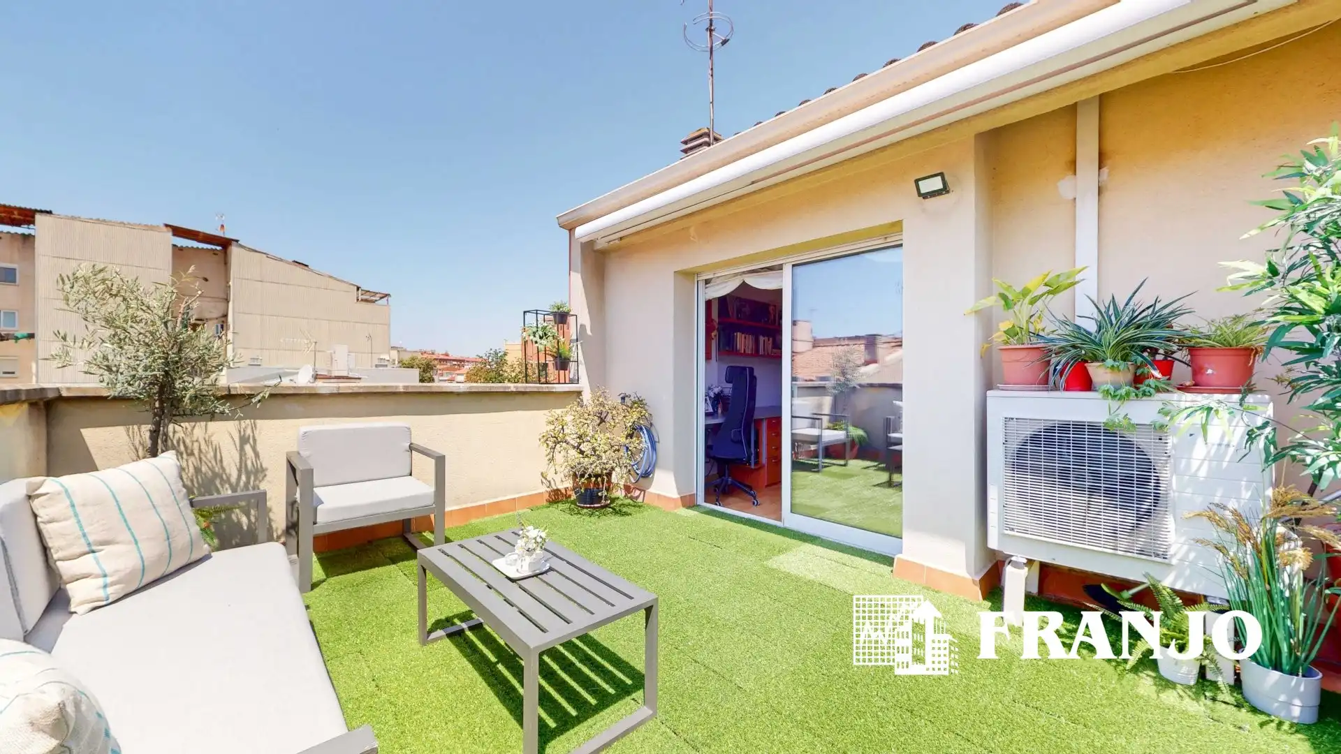 Terraza de Casa adosada en venta en Barberà del Vallès con Aire acondicionado, Calefacción y Terraza
