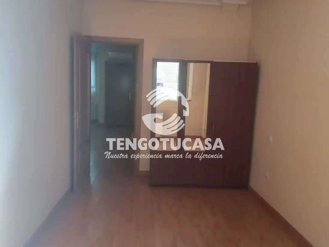 Habitación de Piso en venta en Madrid con Aire acondicionado