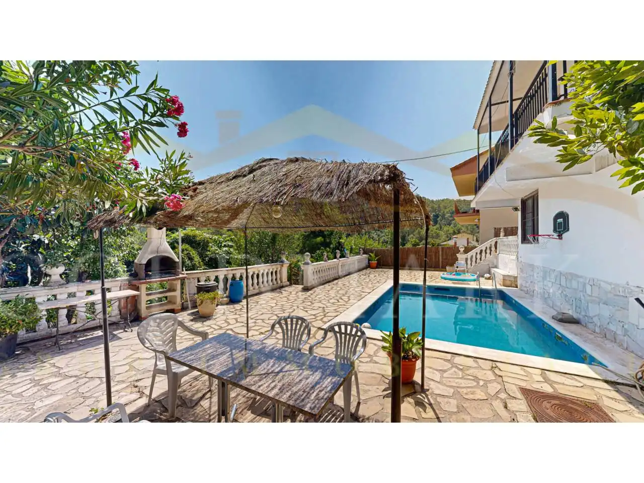Vista exterior de Casa o xalet en venda en Corbera de Llobregat amb Calefacció, Jardí privat i Terrassa