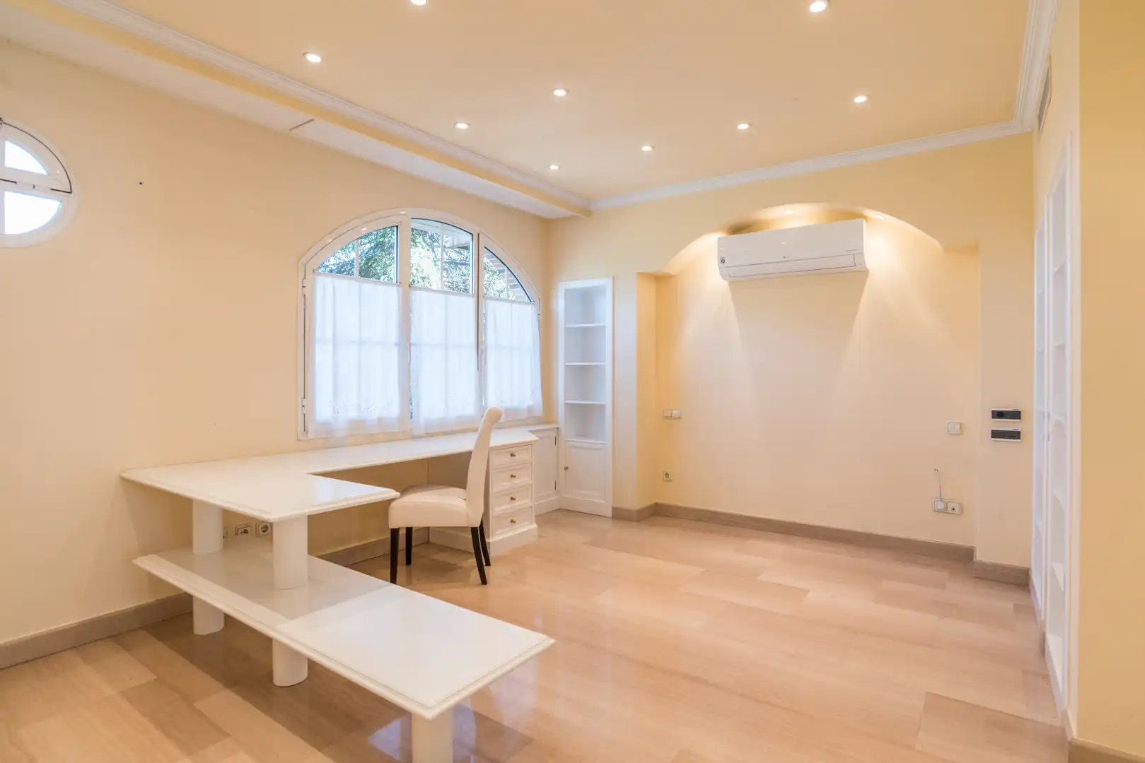 Comedor de Casa o chalet en venta en Pozuelo de Alarcón con Aire acondicionado, Calefacción y Jardín privado