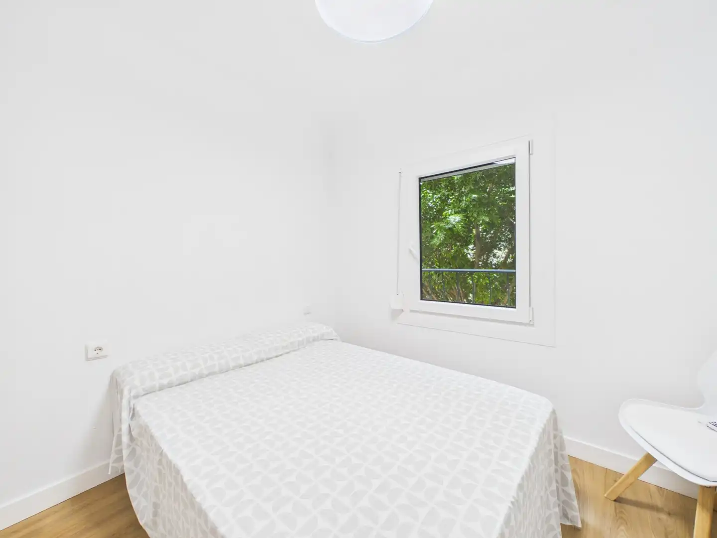 Bedroom of Flat for rent in  Palma de Mallorca  with Air Conditioner, Furnished and Balcony