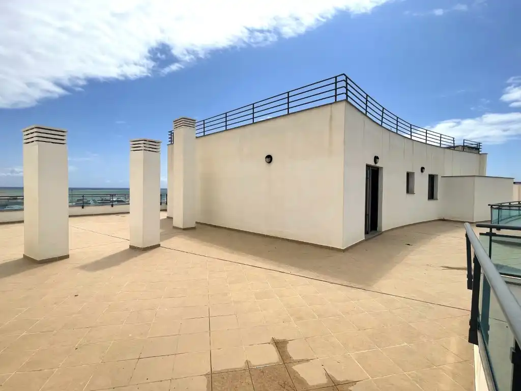 Terraza de Ático en venta en Garrucha con Jardín privado, Terraza y Piscina comunitaria