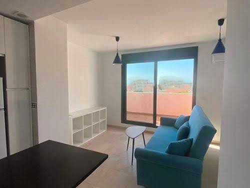 Apartamento en Alquiler en Calle de Juan de Ortega en Los Almendros - El Limonero - El Tomillar