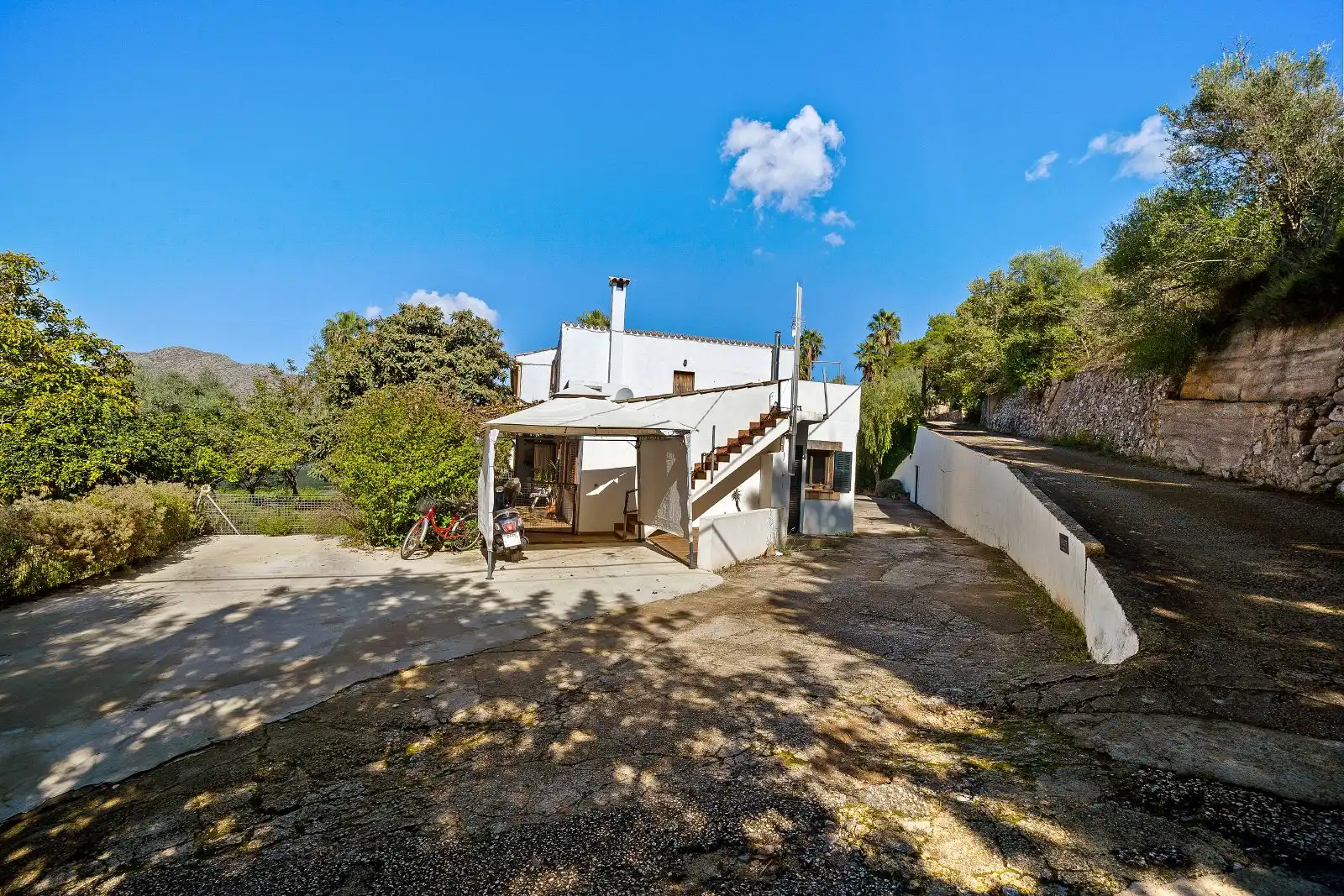 Garden of Country homes for sale in Pollença  with Air Conditioner, Heating and Private garden