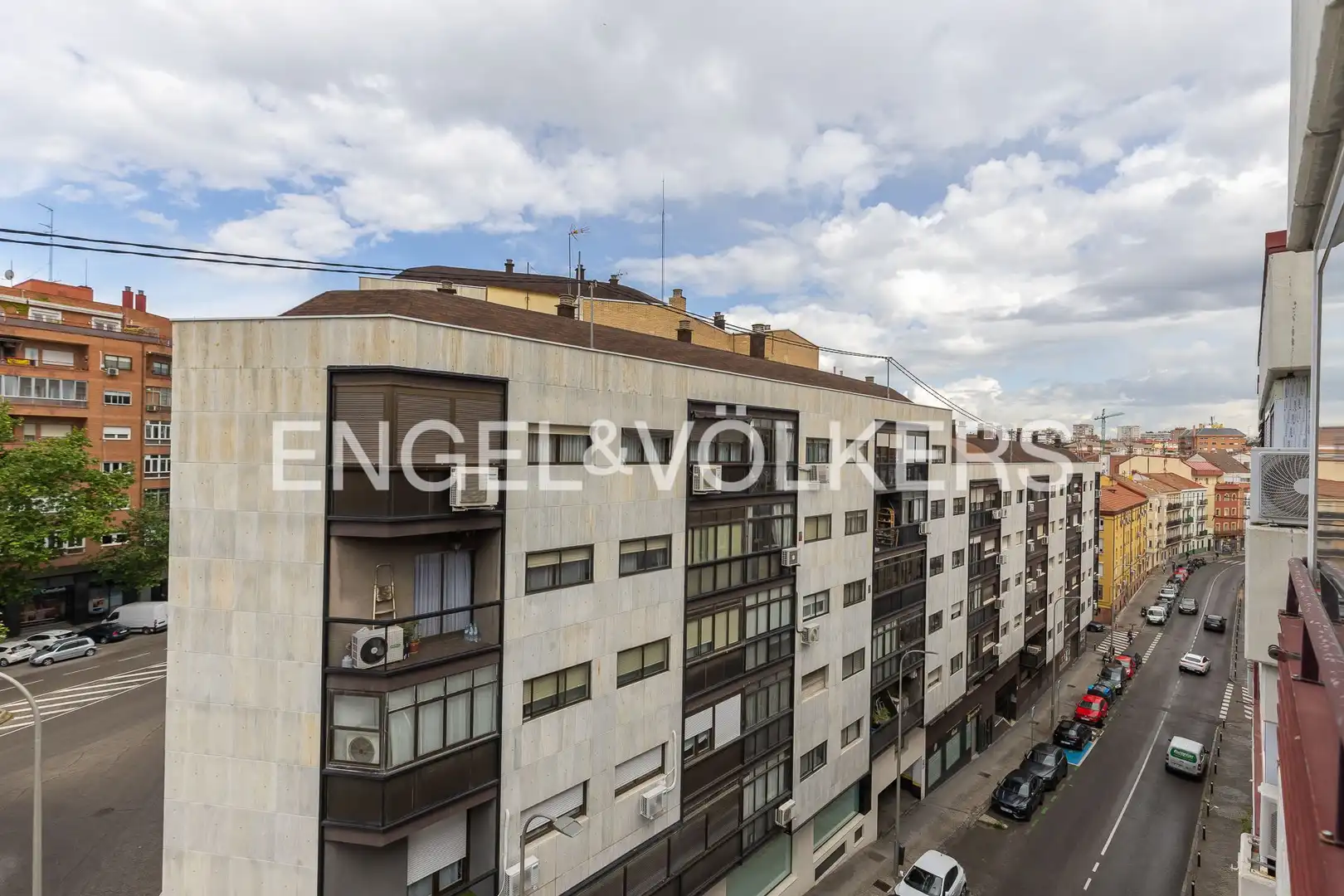 Vista exterior de Ático en venta en Madrid con Aire acondicionado, Calefacción y Terraza