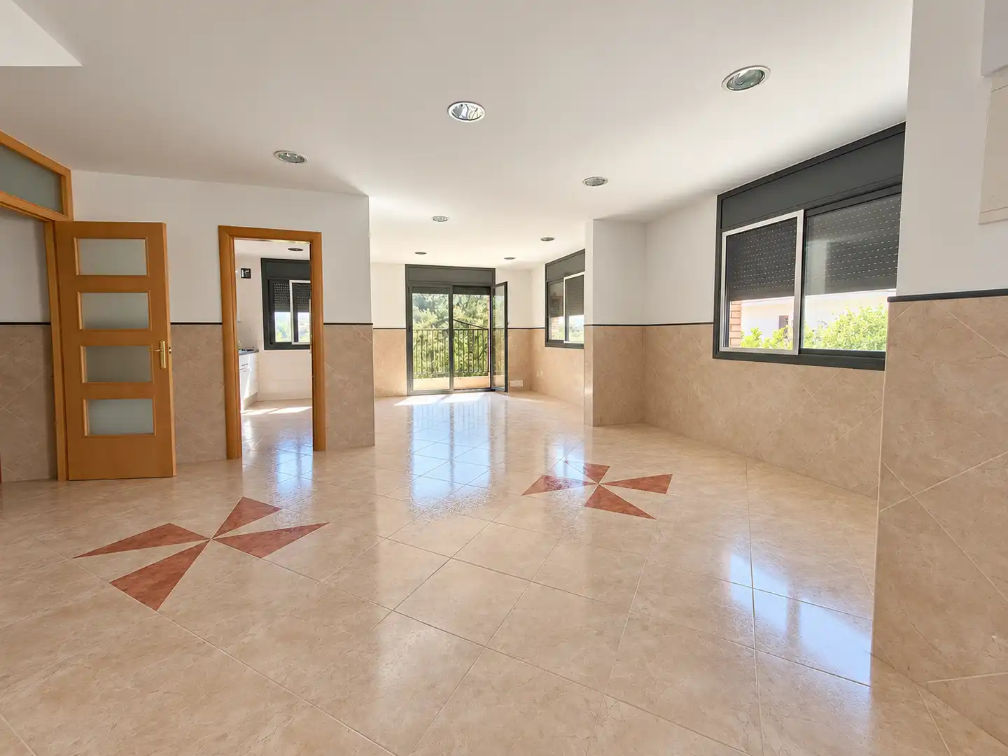 Casa amb piscina en venda a de Salvador Espriu, imagen 4