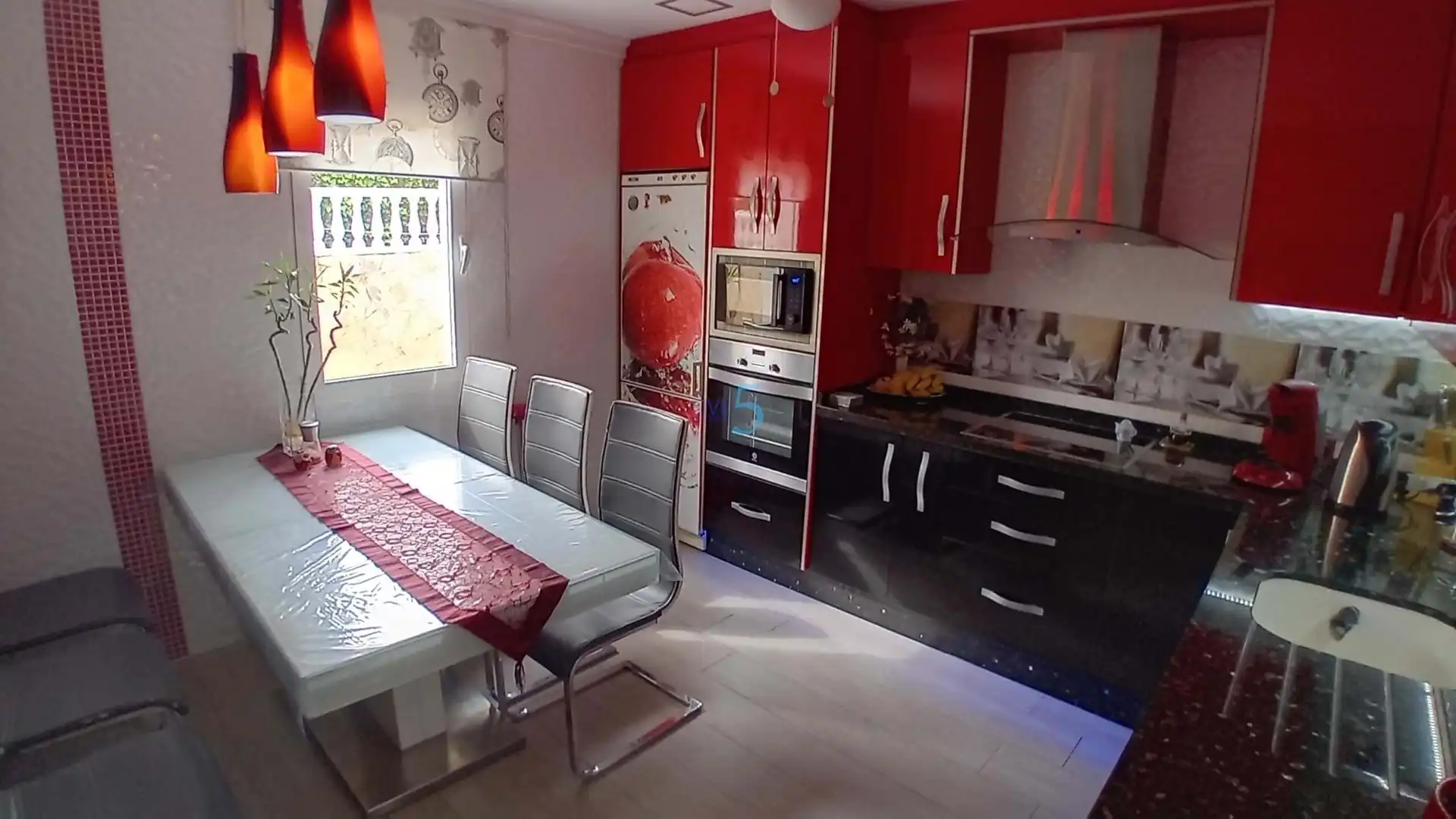 Cuina de Casa adosada en venda en Orihuela amb Aire condicionat, Calefacció i Terrassa