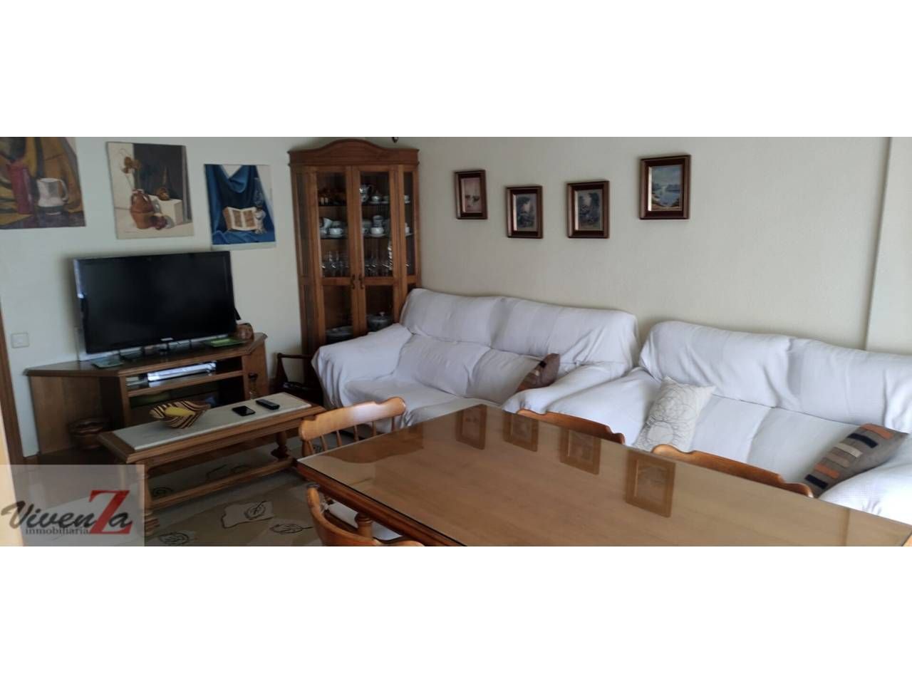 Living room of Flat for sale in Zamora Capital   with Air Conditioner, Heating and Parquet flooring