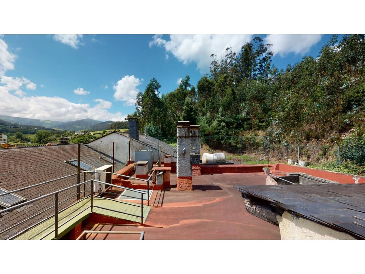 Terrace of Building for sale in Trabada