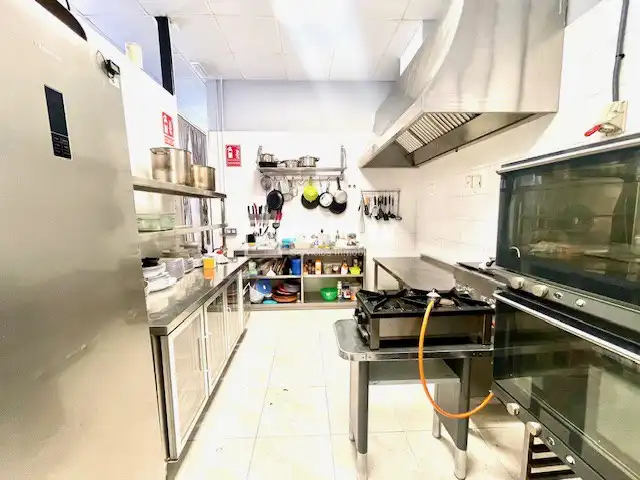 Cuina de Local en venda en Oropesa del Mar / Orpesa amb Aire condicionat i Alarma