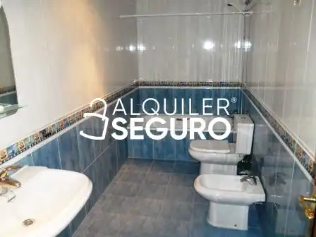 Piso de alquiler en Valle de Ayora, Barrio de Benicalap