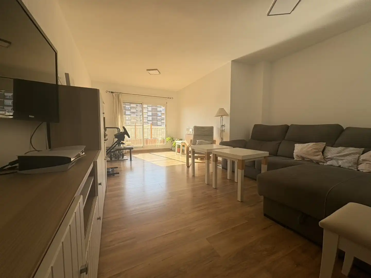 Wohnzimmer von Wohnung zum Verkauf in Valencia mit Heizung, Abstellraum und Balkon