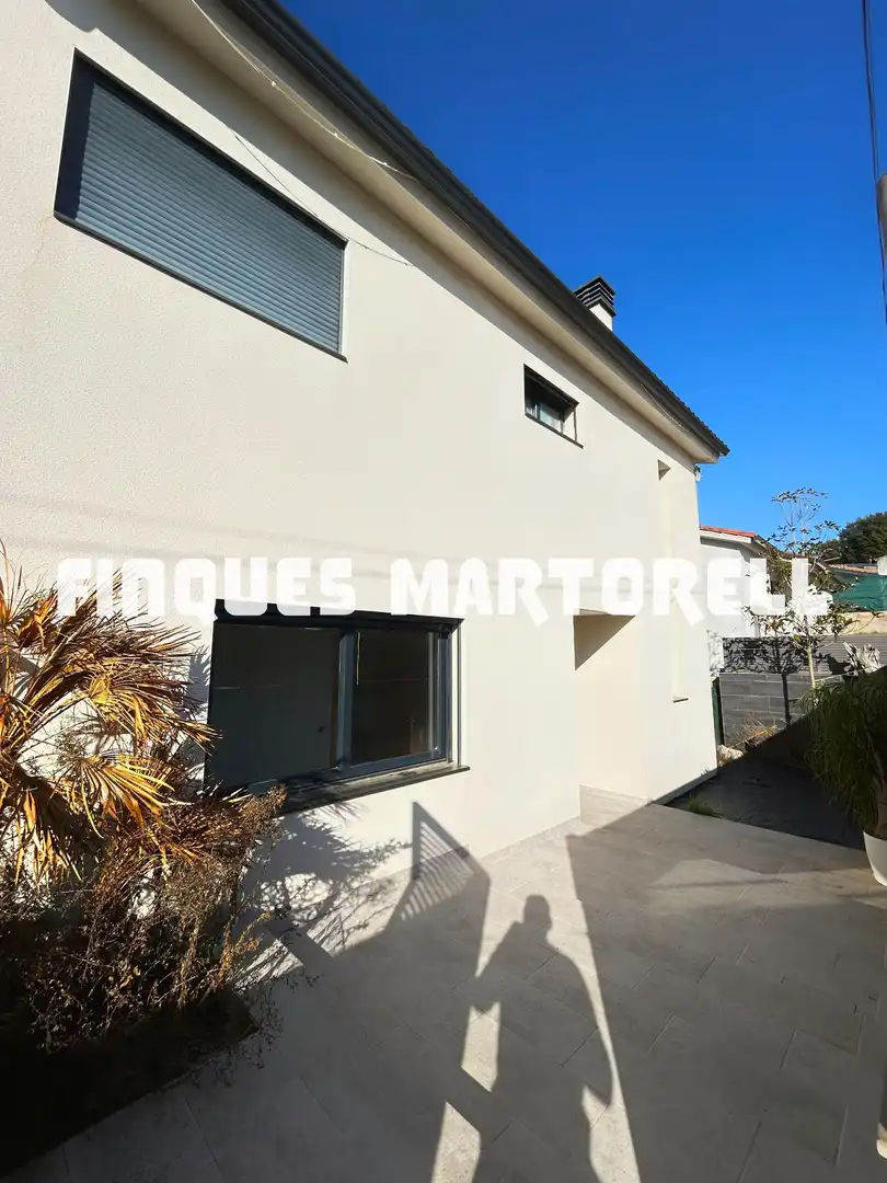 Exterior view of Houses for sale in Santa Coloma de Farners  with Air Conditioner, Heating and Private garden