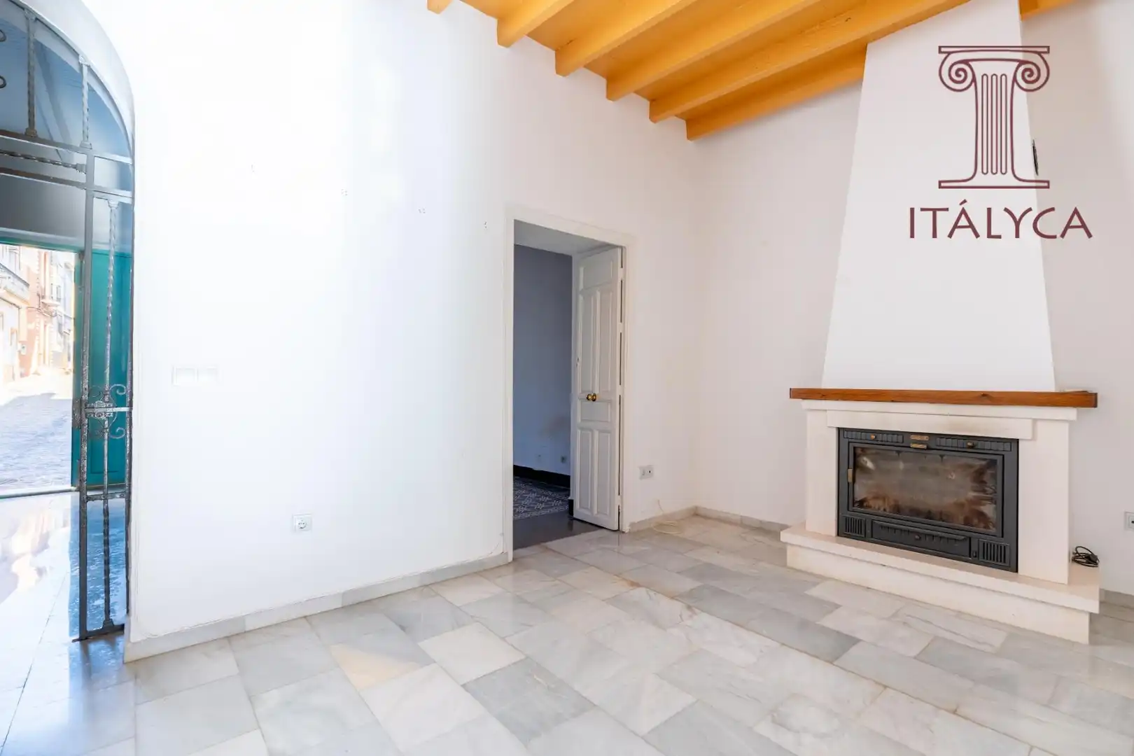 Casa o xalet en venda en Bormujos amb Aire condicionat, Calefacció i Jardí privat
