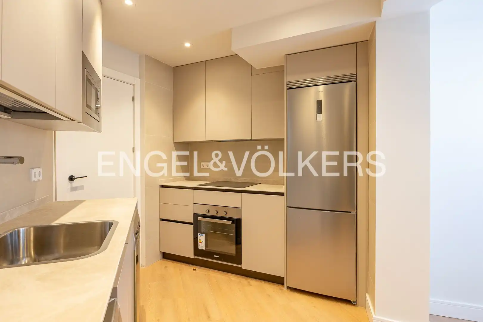 Kitchen of Flat for sale in Chamberí