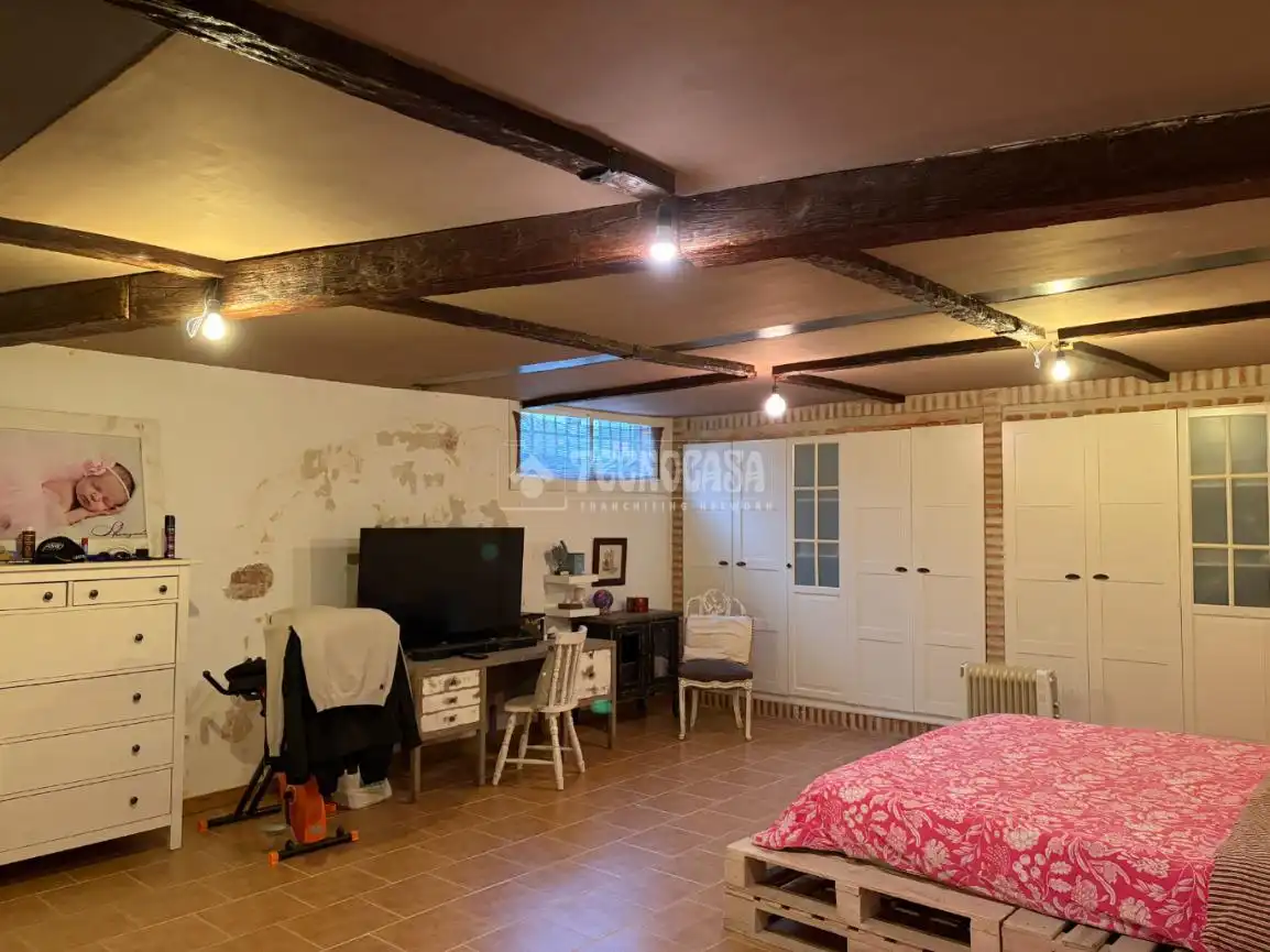 Houses for sale in Valdetorres de Jarama  with Heating, Private garden and Swimming Pool