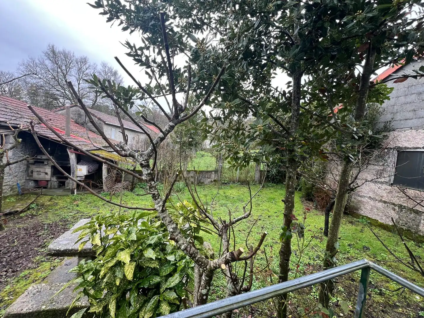Finca rústica en venta en O Irixo con Calefacción, Jardín privado y Trastero
