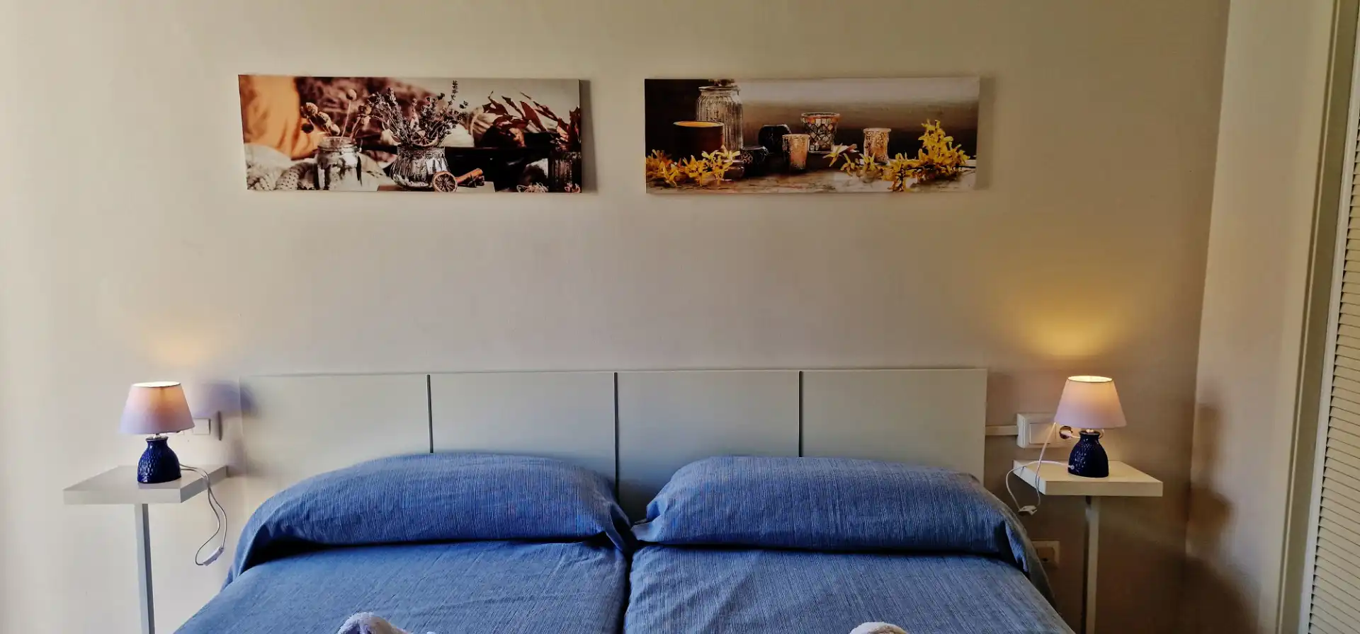 Schlafzimmer von Wohnungen zur Miete in Vélez de Benaudalla mit Klimaanlage, Heizung und Terrasse