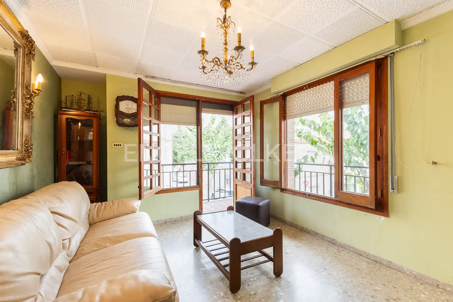 Vista exterior de Casa o xalet en venda en Albalat de la Ribera amb Aire condicionat, Calefacció i Traster