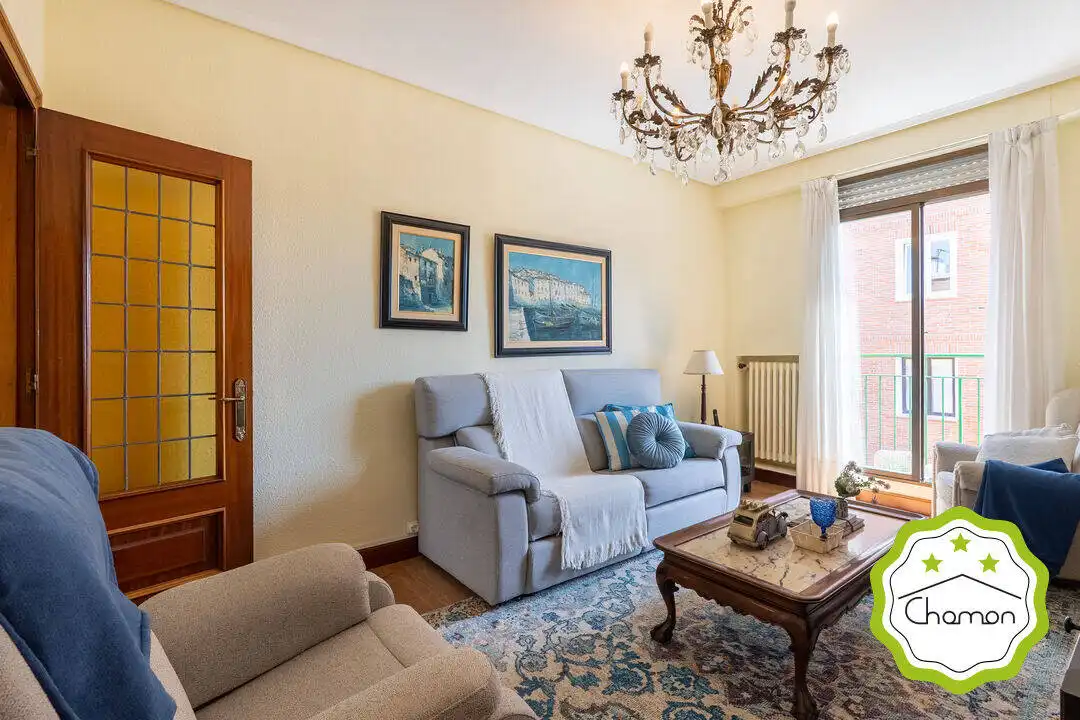 Living room of Flat for sale in Bilbao   with Heating and Balcony