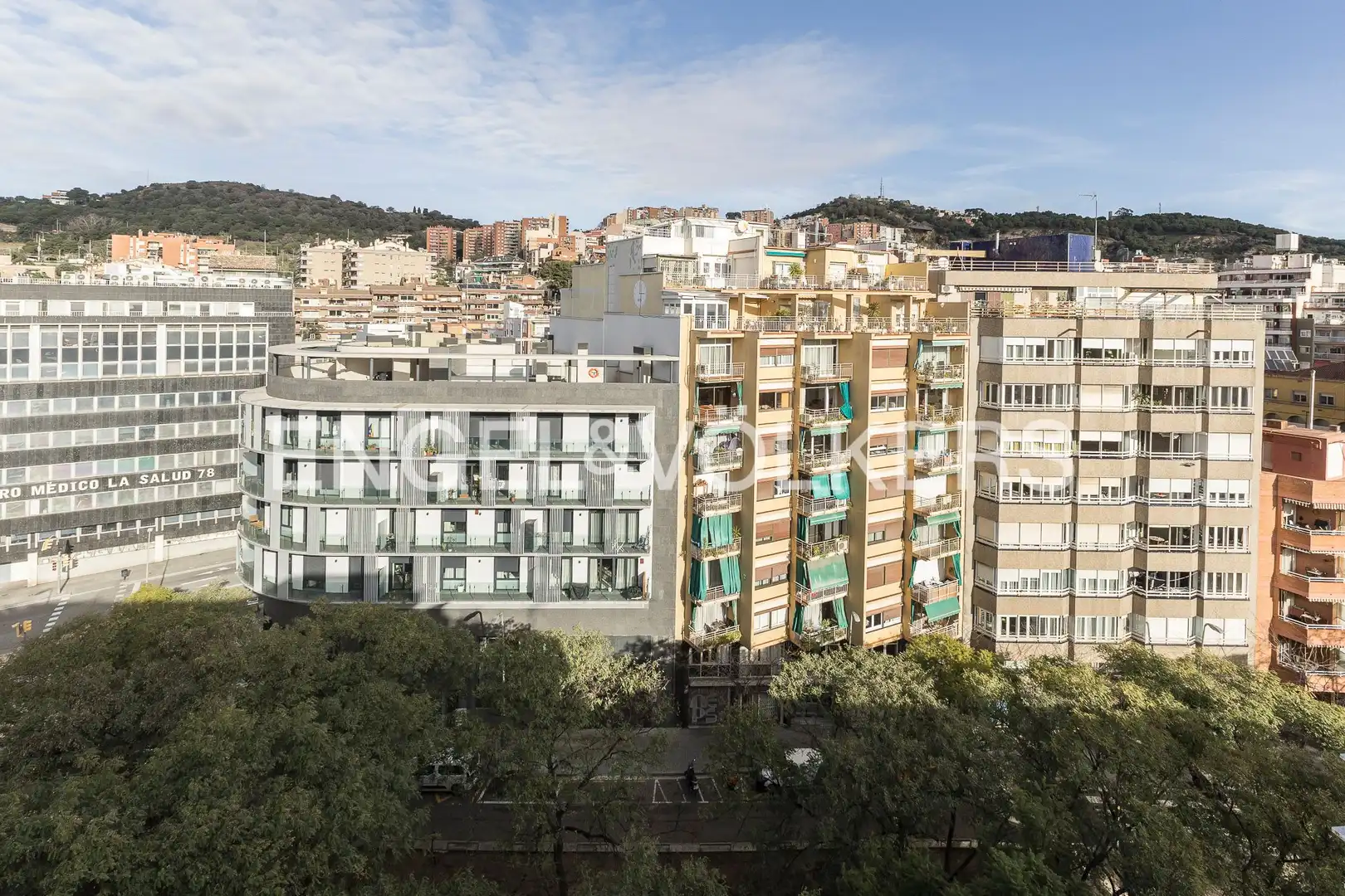 Außenansicht von Dachboden zur Miete in Barcelona mit Klimaanlage, Heizung und Parkett