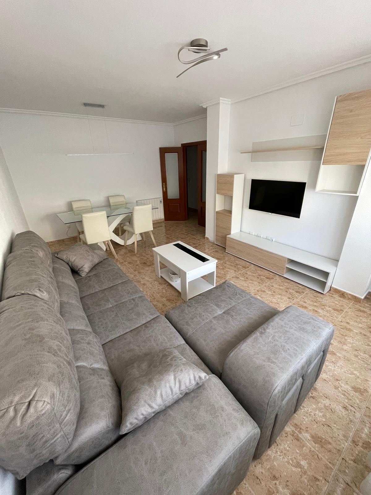 Living room of Apartment to rent in Cáceres Capital  with Air Conditioner, Heating and Storage room
