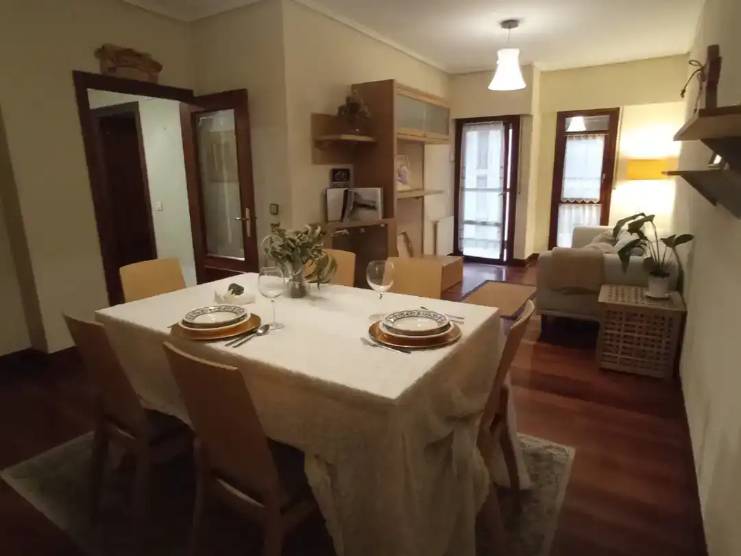 Esszimmer von Wohnung zur Miete in Bermeo mit Möbliert und Balkon
