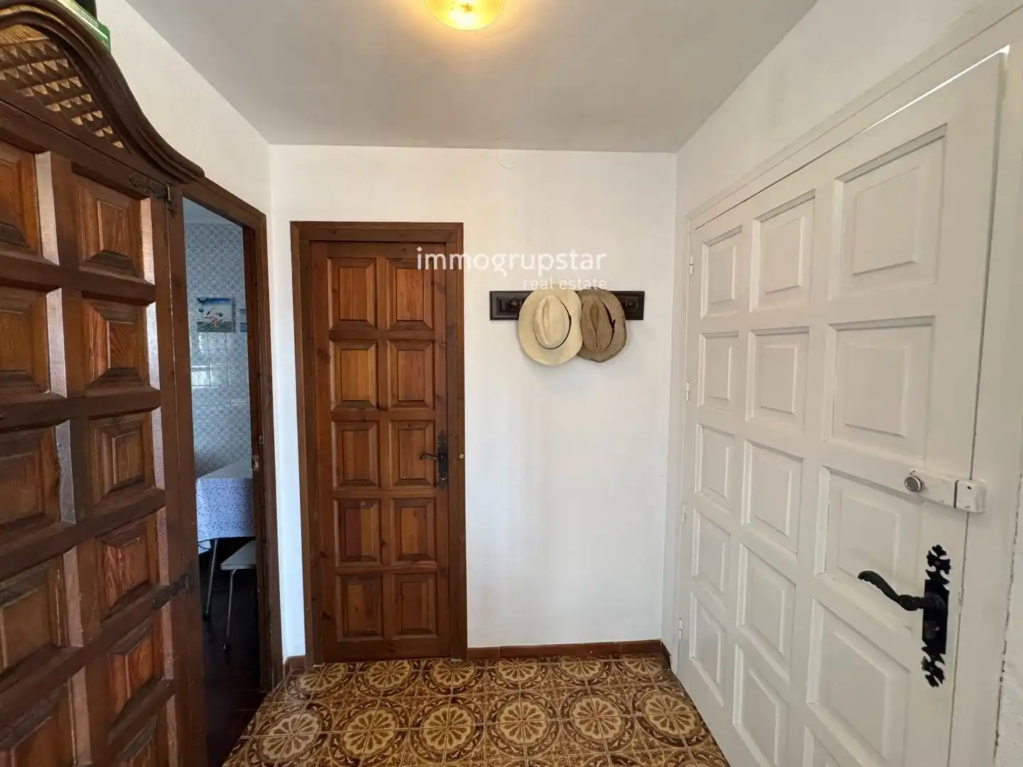 Terraced house with terrace for sale in de Narcis Monturiol, imagen 4