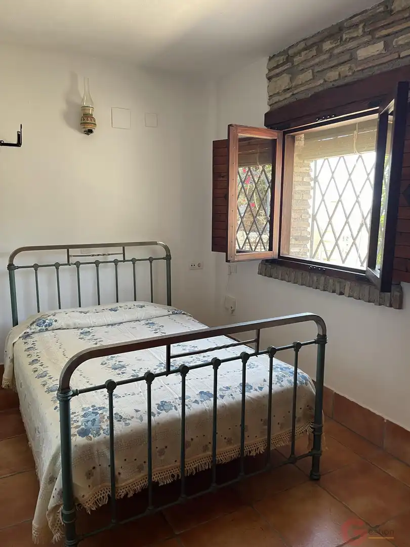 Country homes for sale in Lobres
