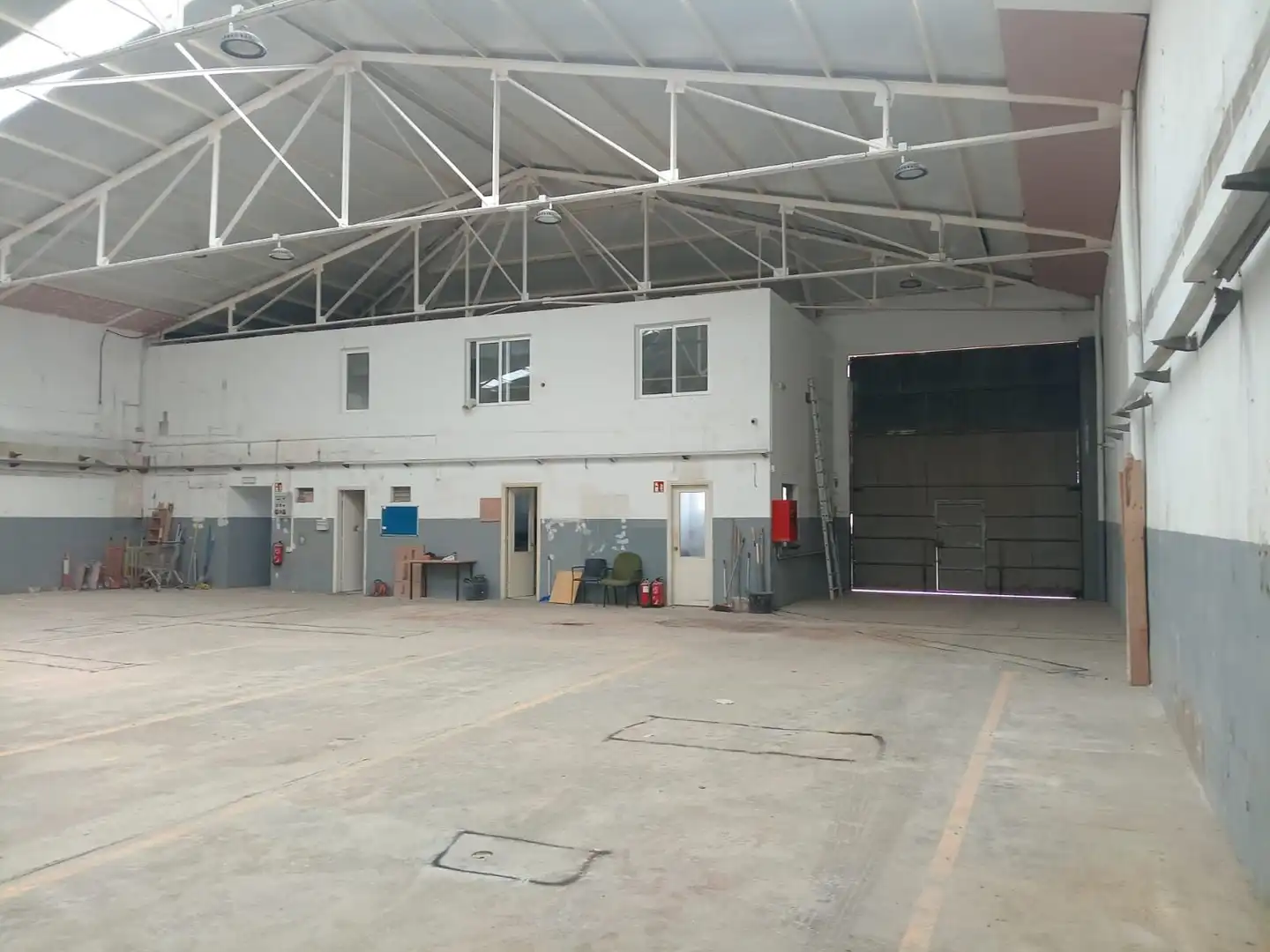 Fabrikhallen zur Miete in Poble Sec
