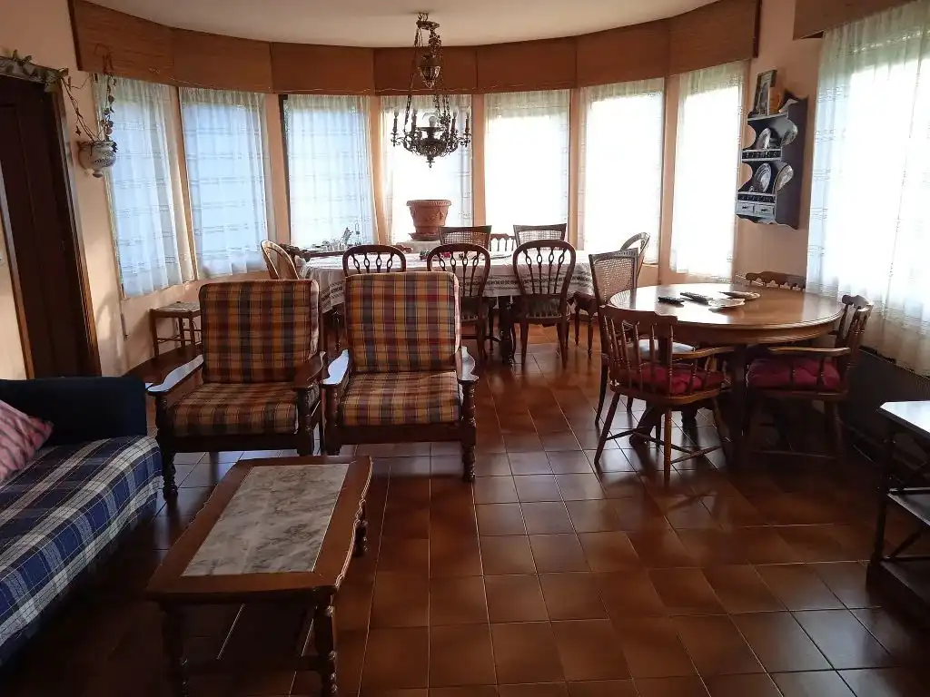 House with garden for sale in Bergondo, imagen 4