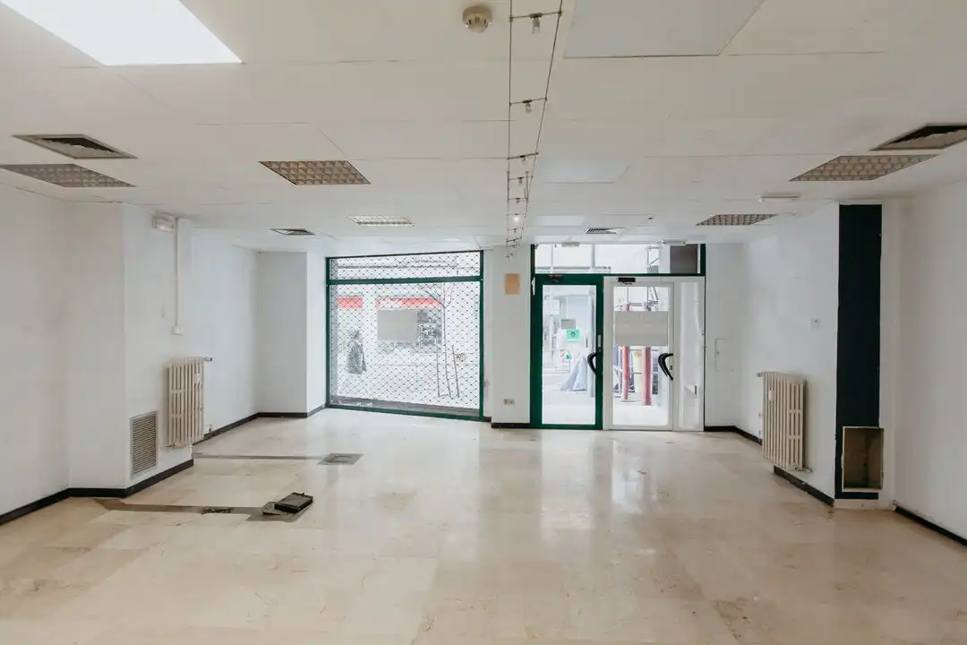Local comercial de lloguer a Calle Zaragoza 3, imagen 5