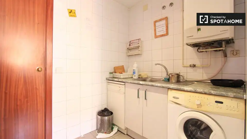 Room in Palomeras Bajas
