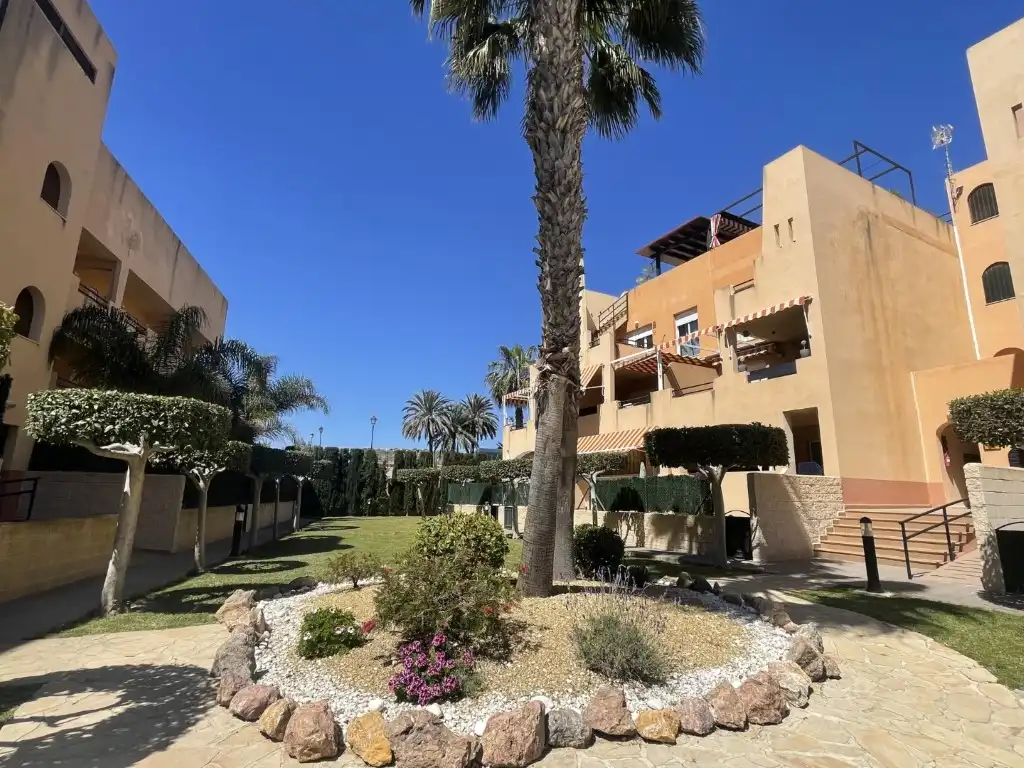 Außenansicht von Wohnungen zum Verkauf in Vera mit Klimaanlage, Terrasse und Schwimmbad