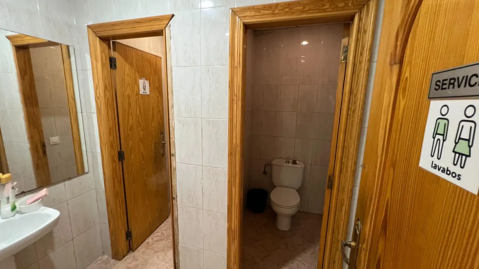 Local comercial en alquiler en Plaza Xúquer, imagen 9