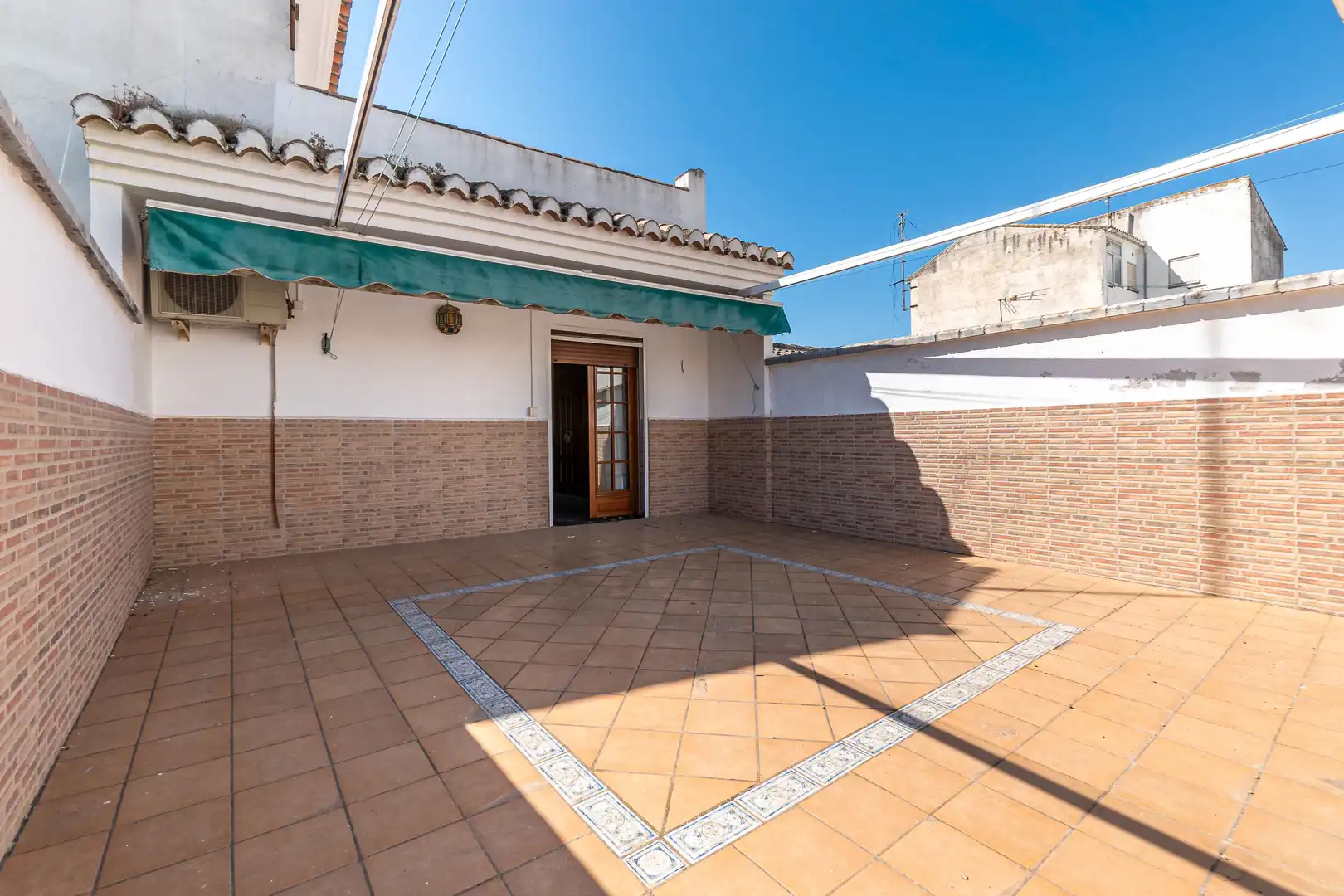 Terrasse von Haus oder Chalet zum Verkauf in Maracena mit Klimaanlage, Heizung und Terrasse