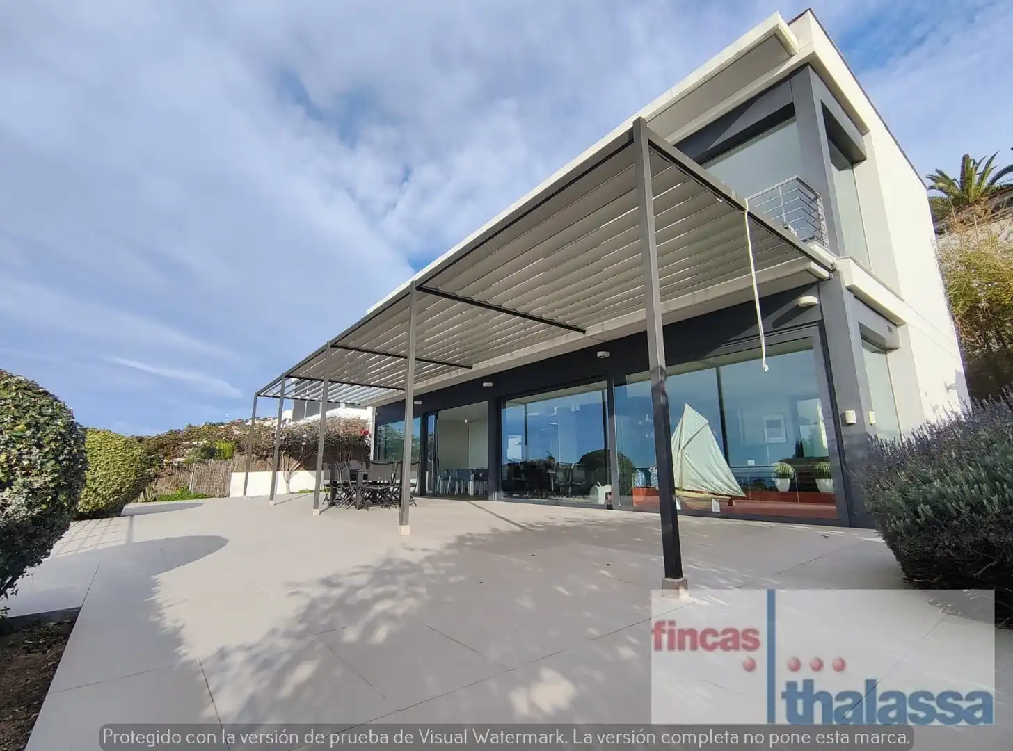 Casa con piscina in vendita a Canyelles, imagen 2
