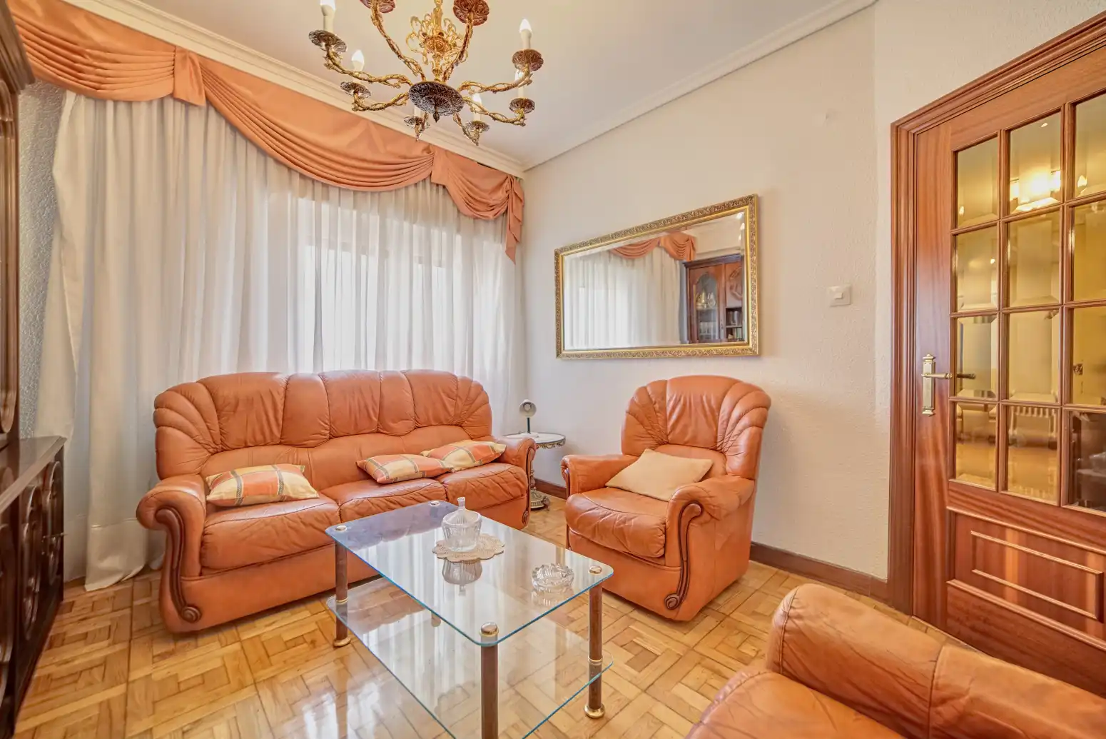 Sala de estar de Ático en venta en Burlada / Burlata con Calefacción, Parquet y Terraza