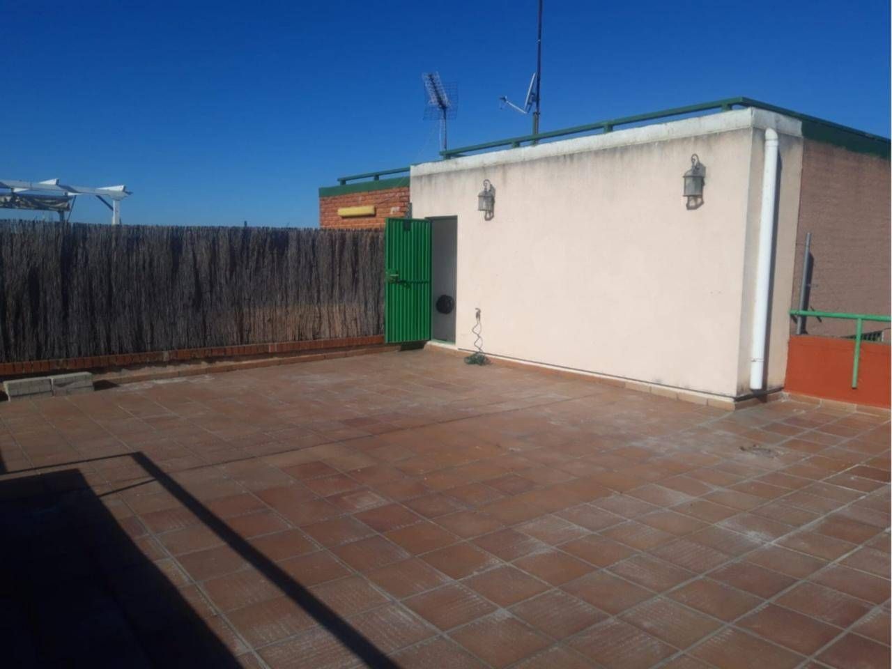 Terrassa de Pis en venda en Moraleja de Enmedio amb Aire condicionat, Calefacció i Terrassa