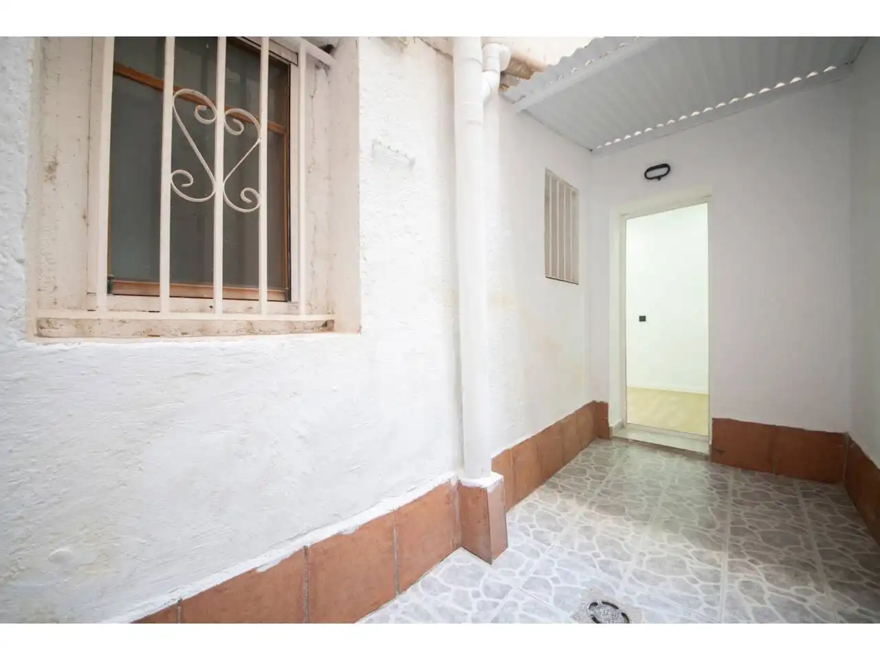 Study for sale in Barcelona  with Air Conditioner, Heating and Parquet flooring