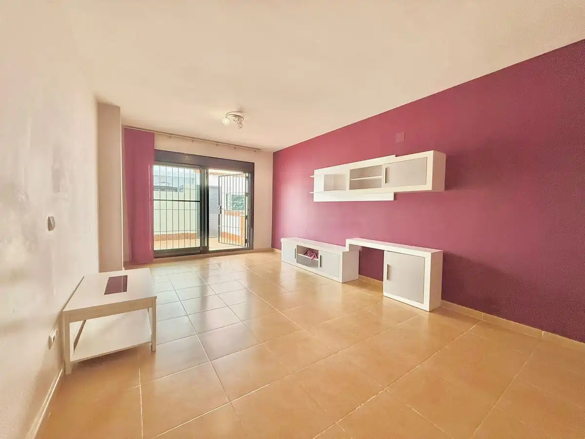 Sala d'estar de Planta baixa en venda en Mijas amb Aire condicionat, Calefacció i Jardí privat