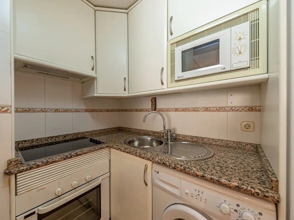 Apartament amb piscina de lloguer a ROBLEDILLO 21, imagen 15